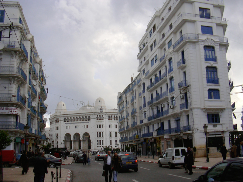 photos/2004 Alger/0054 Rue Charles Peguy vers La Poste.jpg